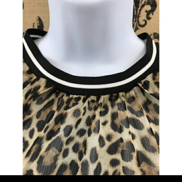 Blouse - Picture 2 of 3